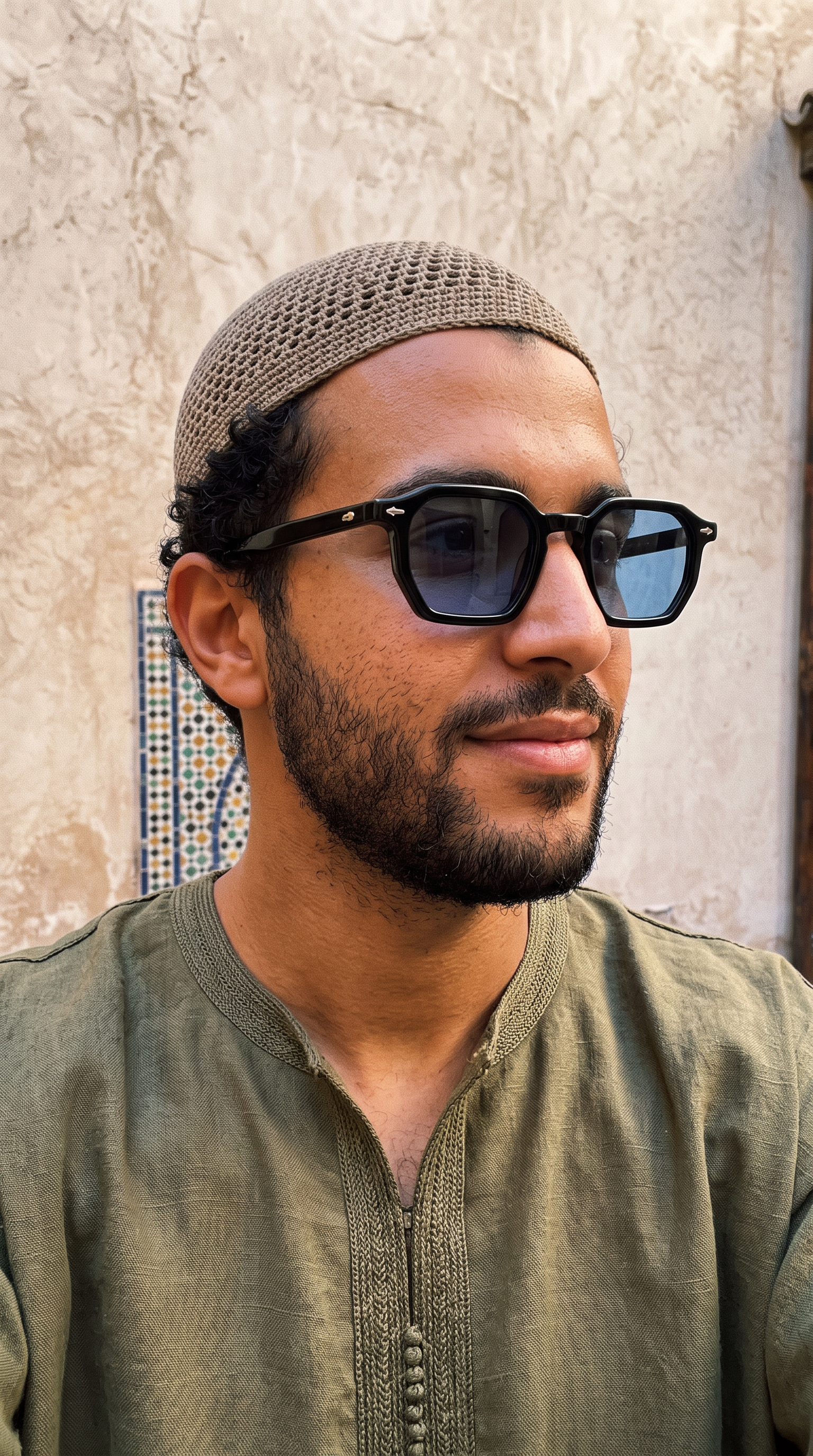CHARLETT – Lunettes de Soleil Géométriques en Acétate – Mod. 2064