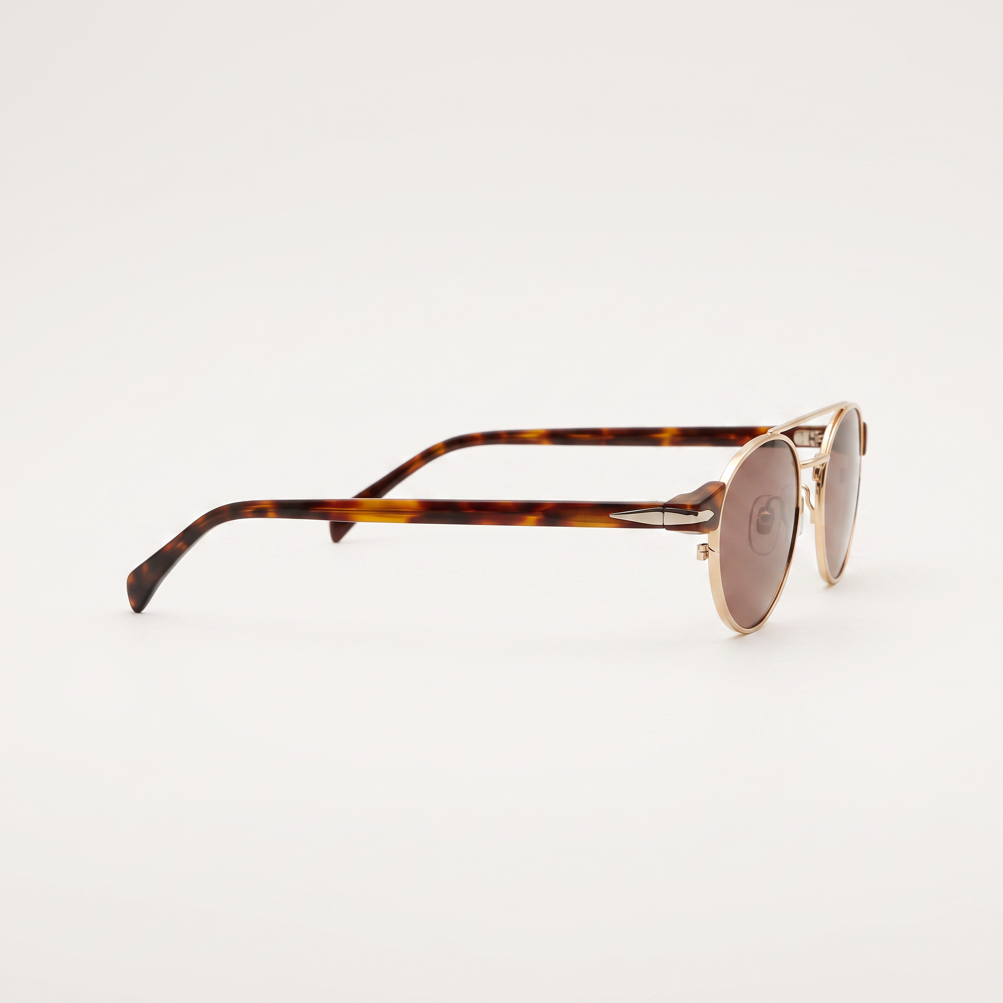 Créateur – Lunettes de Soleil Ovales Vintage – AP3121 C2