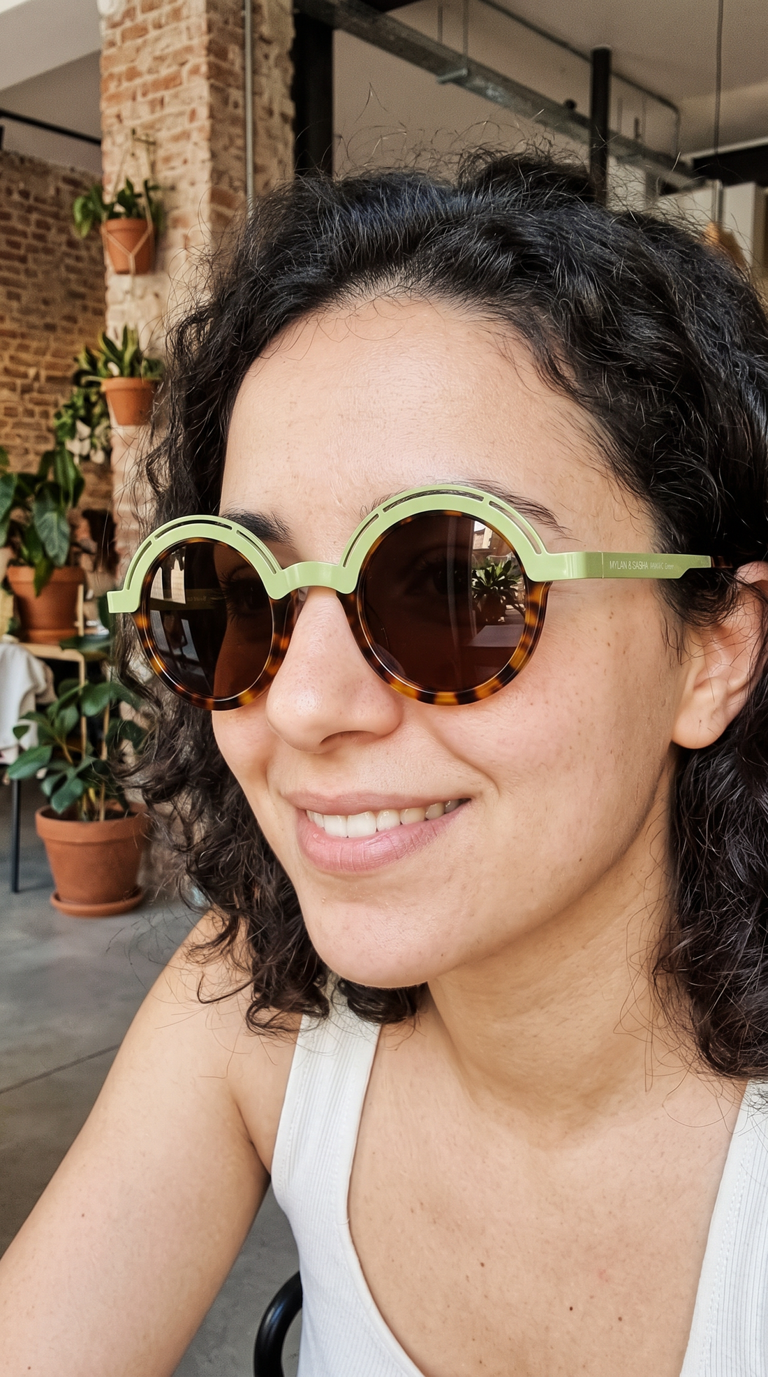 Mylan & Sasha – Lunettes de Soleil MANIAC Green